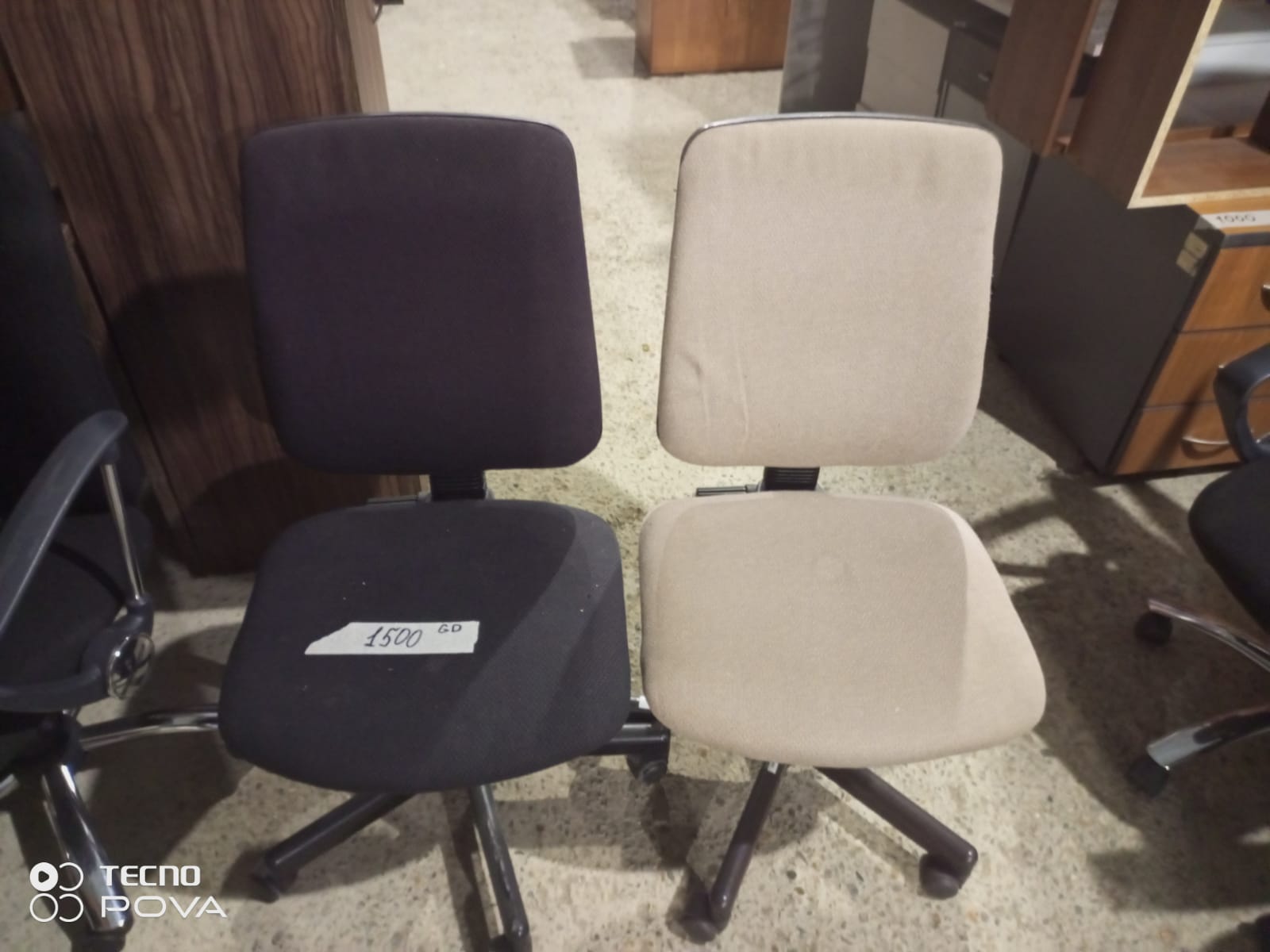 Кресло GS без подлокотников, газпатрон, ткань, Германия, до 120кг, цвета в ассортименте, б/у С МЕЛКИКИ ДЕФЕКТАМИ