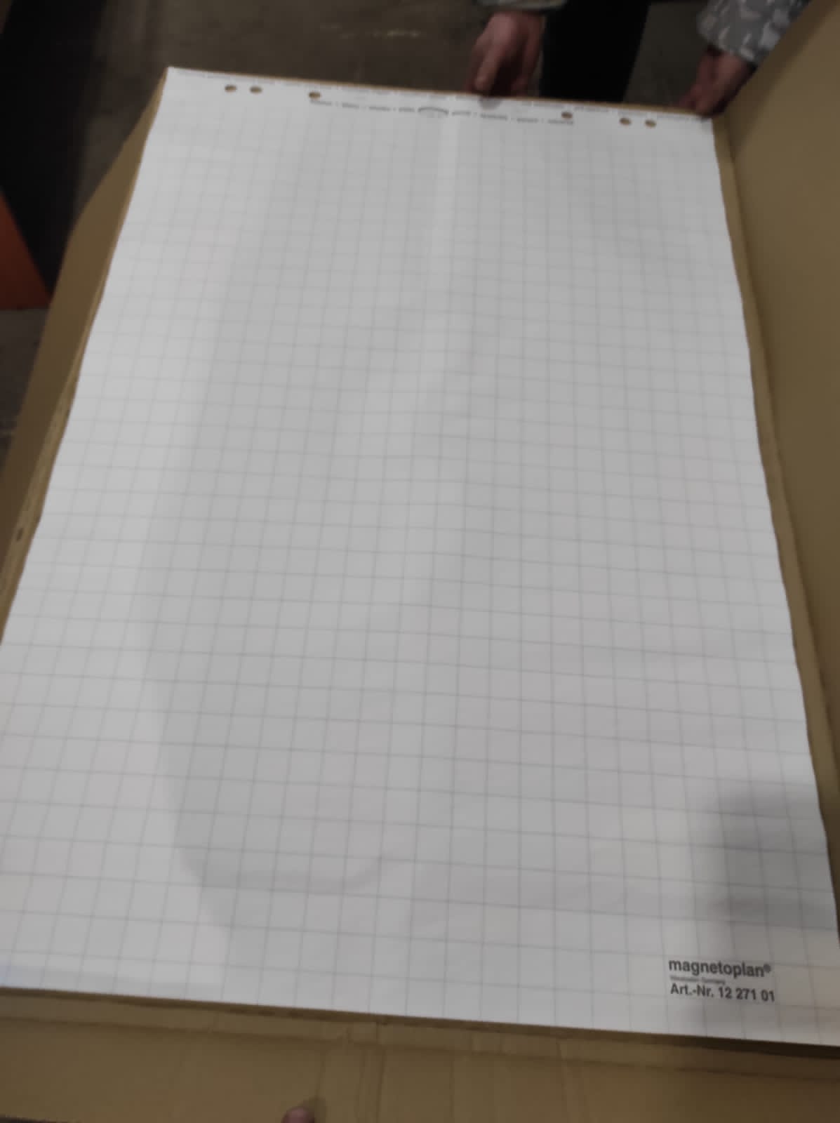 Бумага для флипчартов  67.5x98 см белая 20 листов в клетку (80 г/кв.м) 7